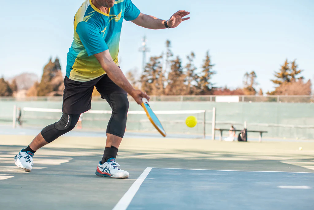 Tại sao bạn cần phải đầu tư vào giày pickleball 