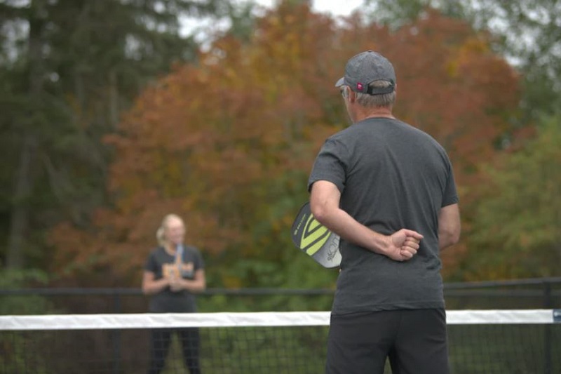 Stacking trong Pickleball là gì Khi nào nên và không nên stacking 