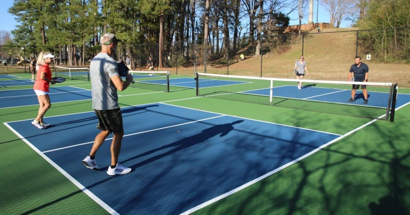 Khoa học trong Pickleball Hiểu rõ về động lực học của Pickleball