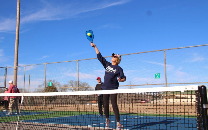 Volley trong Pickleball là gì Tìm hiểu 5 kiểu volley phổ biến Volley trong Pickleball là gì Tìm hiểu 5 kiểu volley phổ biến